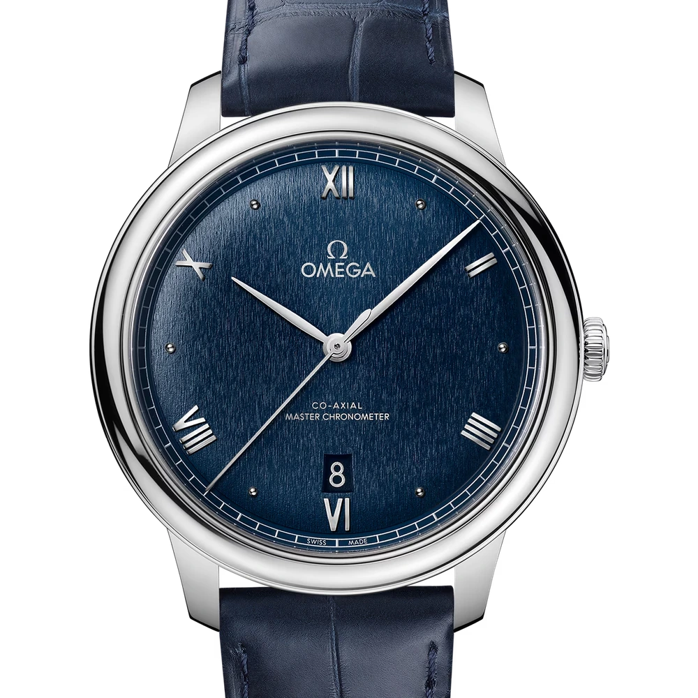 Omega 40 mm, steel on leather strap