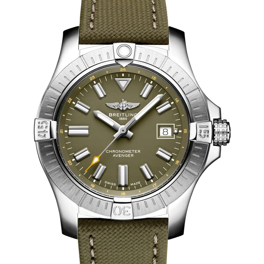 Breitling Avenger Automatic 43, 43 mm, stainless steel, green dial