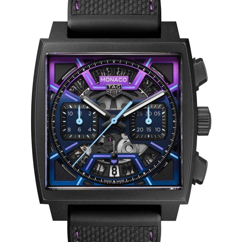 TAG Heuer Chronograph, Automatic, 39 mm, Titanium coated with black DLC