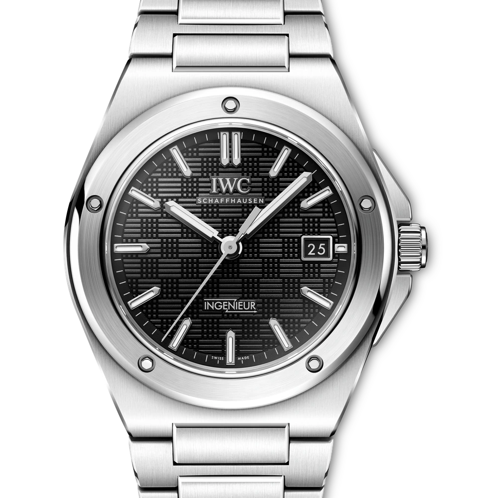 IWC Ingenieur Automatic 40, Stainless steel, black dial