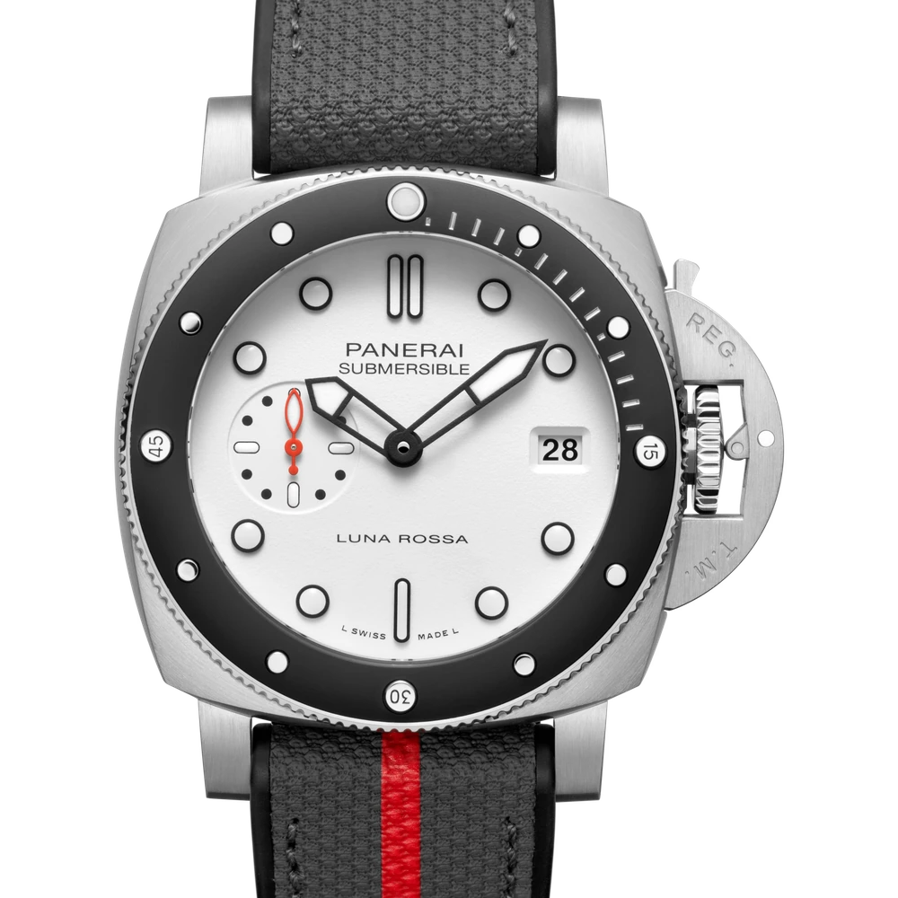 Panerai Luna Rossa, 42 mm, Steel - Ceramic