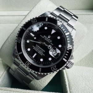 Rolex Submariner 40mm 16610 Black Dial Steel Oyster Bracelet w/ B+P