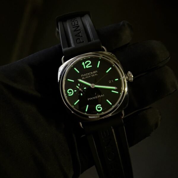 2022 Panerai Radiomir PAM00388 Black Seal 45mm Full Set w/ Warranty til 2030 - Image 10