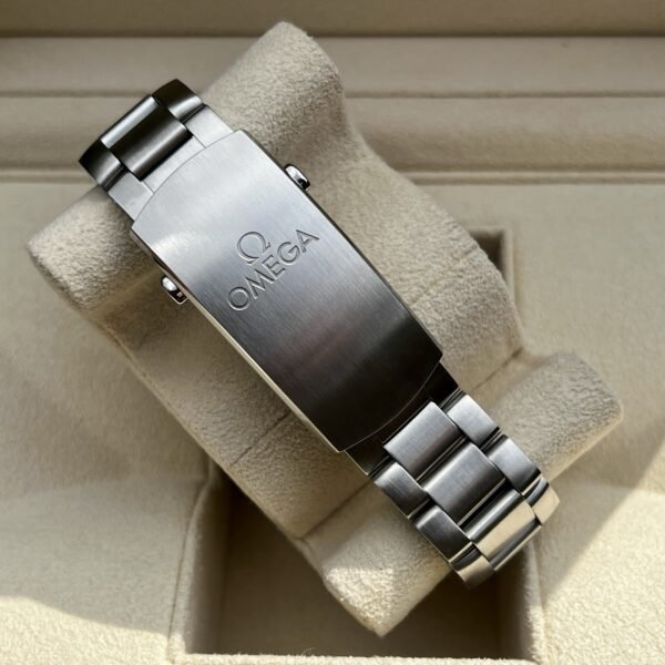 2017 Omega Seamaster Planet Ocean 600M Black Dial Steel 215.30.44.21.01.001- B+P - Image 9