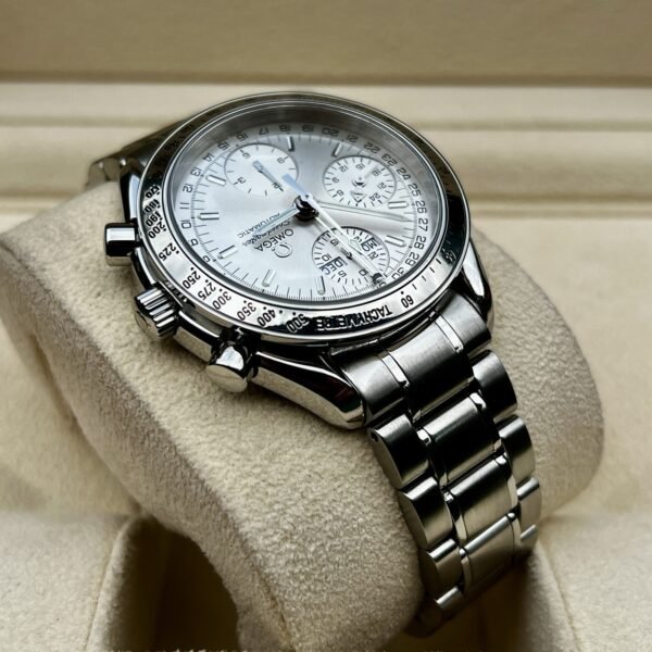 OMEGA Speedmaster 39mm DayDate Steel Silver Dial 3523.30 - Image 4