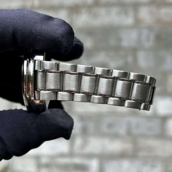 OMEGA Speedmaster 39mm DayDate Steel Silver Dial 3523.30 - Image 9