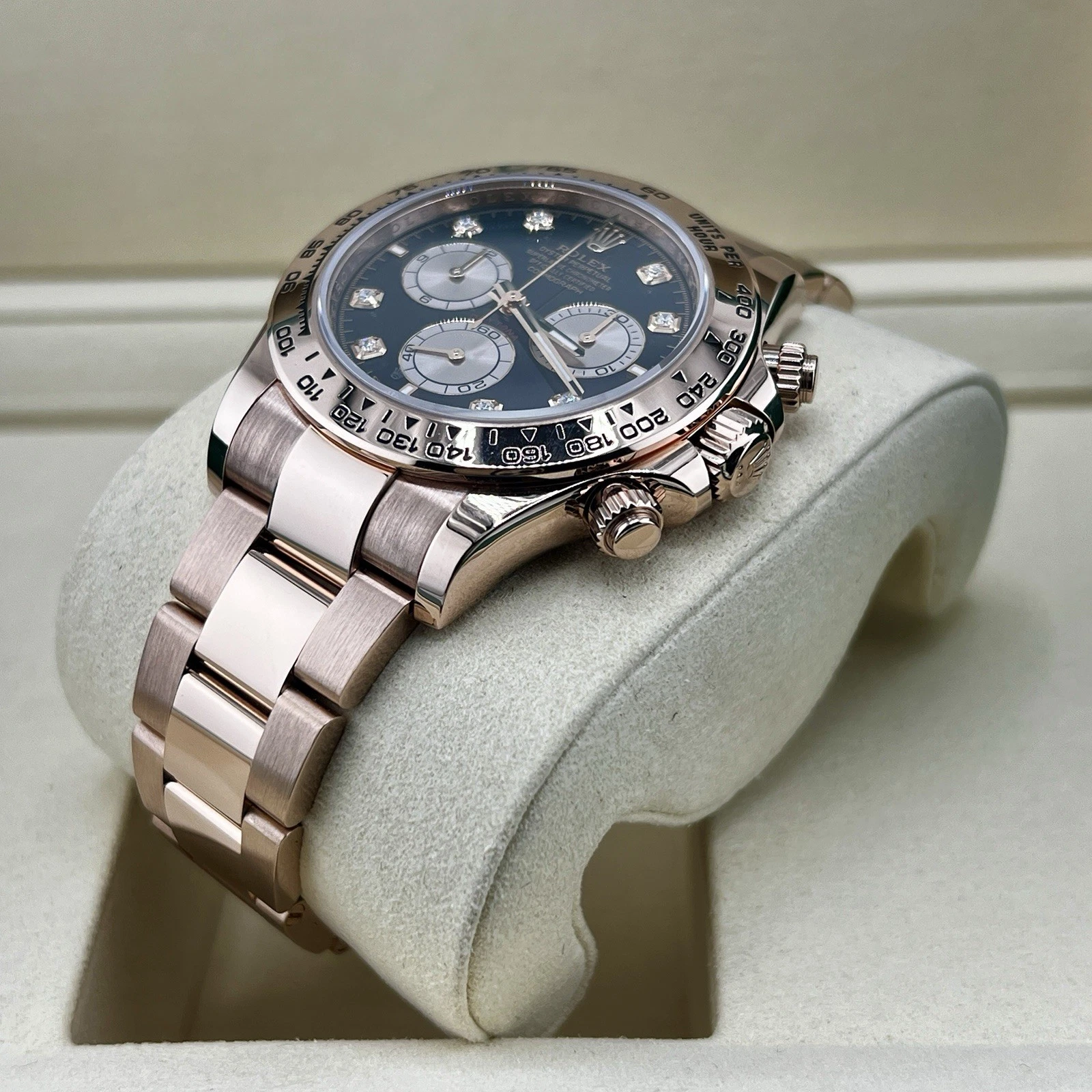 Rolex Daytona Cosmograph 2026 40mm 18k Rose Gold Black Diamond 126505 Box Papers - Image 8