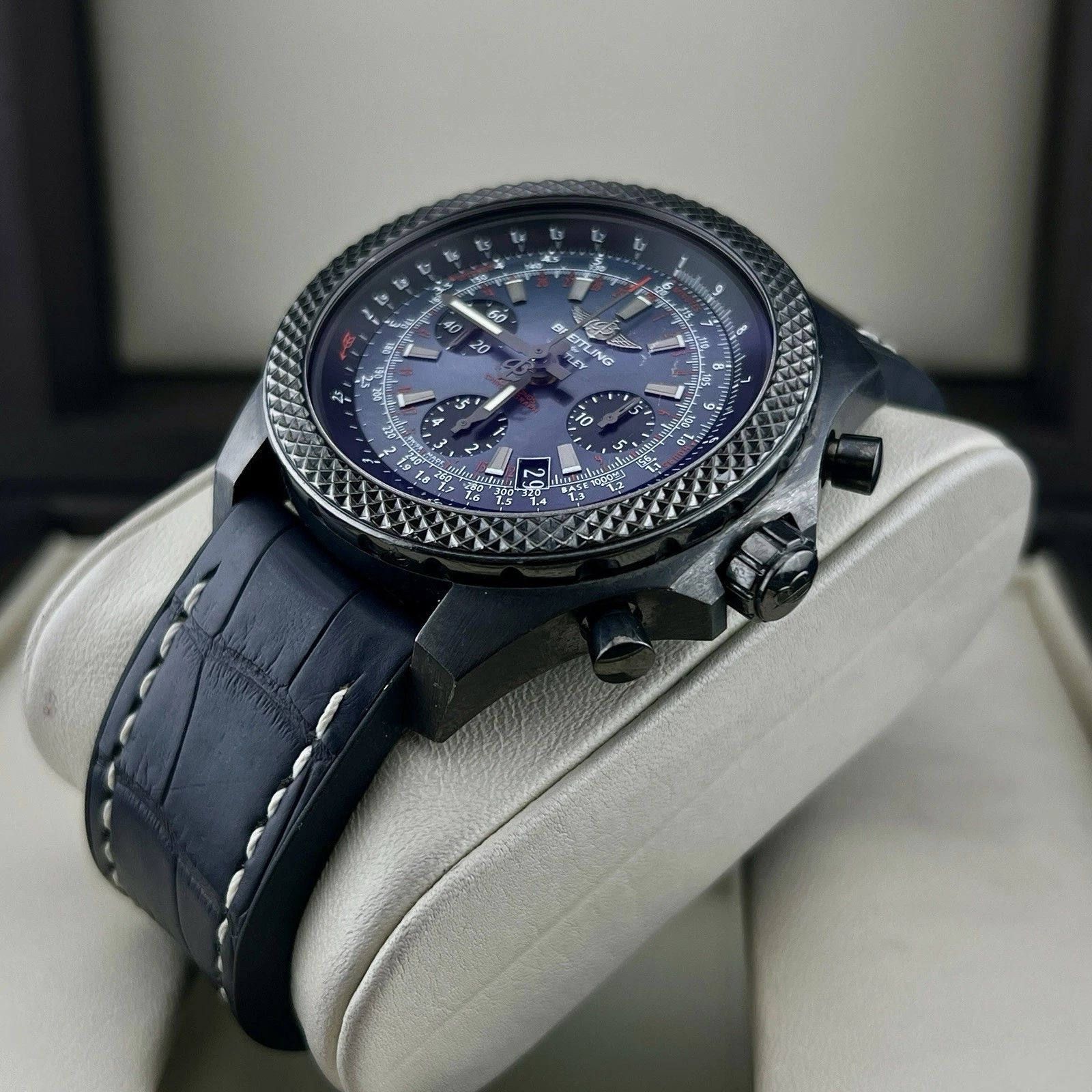 Breitling Bentley B06 Black Mother Of Pearl 44mm MB0612 Full Set Serviced - Image 9