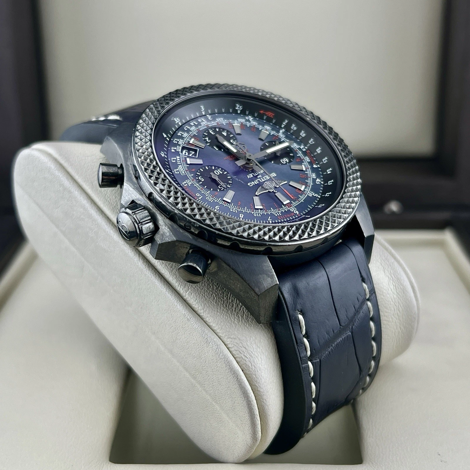 Breitling Bentley B06 Black Mother Of Pearl 44mm MB0612 Full Set Serviced - Image 8